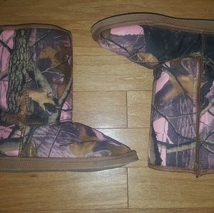Oak Club Pink Camo Boots